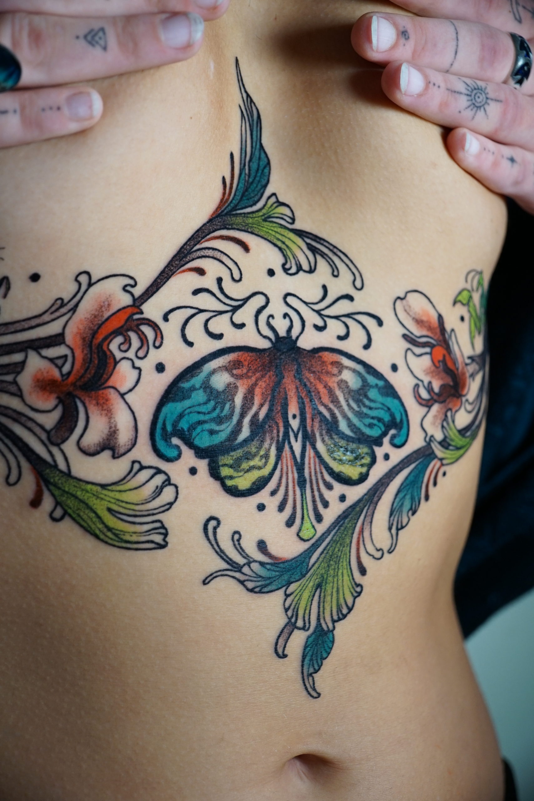 A98B5B5D-D6A6-433C-93C4-CD8FC84CA686