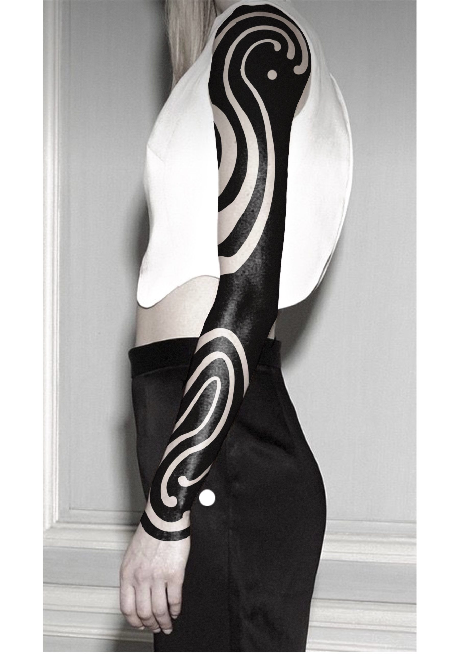 bras-abstrait-liquide -particule-tatouage-tattoo-le-sabot-du-pape-bordeaux-merignac